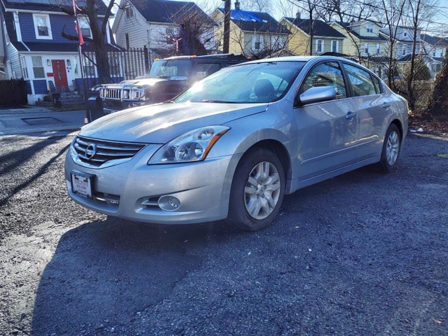 Used 2010 Nissan Altima in Irvington, New Jersey | Executive Auto Group Inc. Irvington, New Jersey