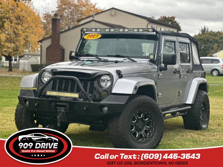 2013 Jeep Wrangler Unlimited Sport 4WD, available for sale in BORDENTOWN, New Jersey | 909 Drive. BORDENTOWN, New Jersey