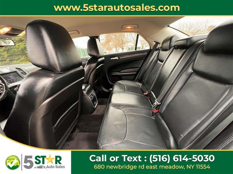 Chrysler 300 Series Limited 2015 in East Meadow, North Merrick, North