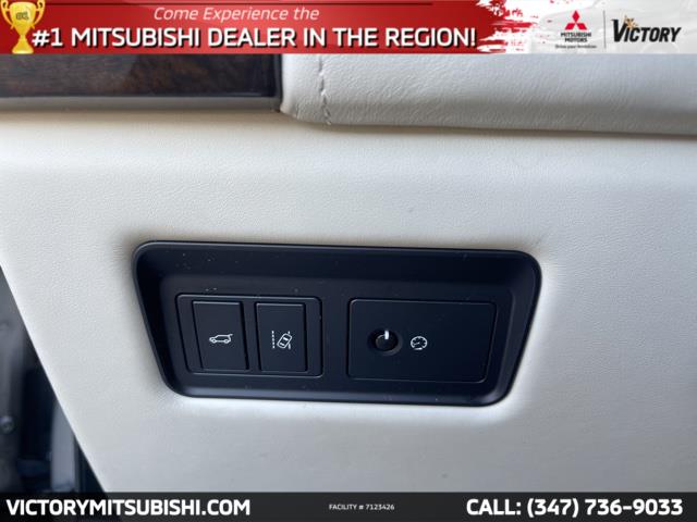 2017 Land Rover Range Rover 5.0L V8 Supercharged Autobiography, available for sale in Freehold, New Jersey | Shop Auto. Freehold, New Jersey 2017 Land Rover Range Rover 5.0L V8 Supercharged Autobiography, available for sale in Freehold, New Jersey | Shop Auto. Freehold, New Jersey