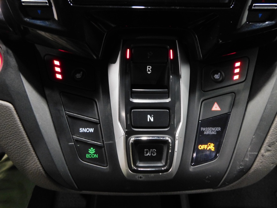 2019 Honda Odyssey EX-L w/Navi/RES Auto, available for sale in Lodi, New Jersey | Soliman Motors. Lodi, New Jersey 2019 Honda Odyssey EX-L w/Navi/RES Auto, available for sale in Lodi, New Jersey | Soliman Motors. Lodi, New Jersey