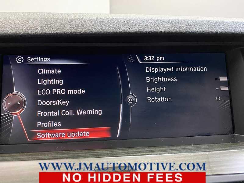 2016 BMW 5 Series 535i xDrive, available for sale in Naugatuck, Connecticut | J&M Automotive Sls&Svc LLC. Naugatuck, Connecticut 2016 BMW 5 Series 535i xDrive, available for sale in Naugatuck, Connecticut | J&M Automotive Sls&Svc LLC. Naugatuck, Connecticut