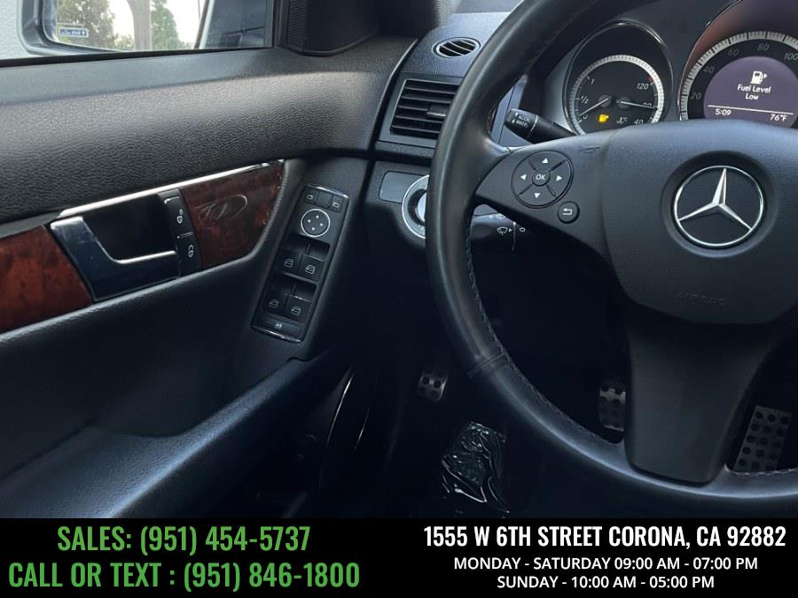 2010 Mercedes-Benz C-Class 4dr Sdn C 300 Luxury RWD, available for sale in Corona, California | Green Light Auto. Corona, California 2010 Mercedes-Benz C-Class 4dr Sdn C 300 Luxury RWD, available for sale in Corona, California | Green Light Auto. Corona, California