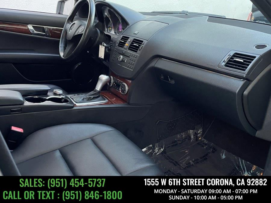 2010 Mercedes-Benz C-Class 4dr Sdn C 300 Luxury RWD, available for sale in Corona, California | Green Light Auto. Corona, California 2010 Mercedes-Benz C-Class 4dr Sdn C 300 Luxury RWD, available for sale in Corona, California | Green Light Auto. Corona, California