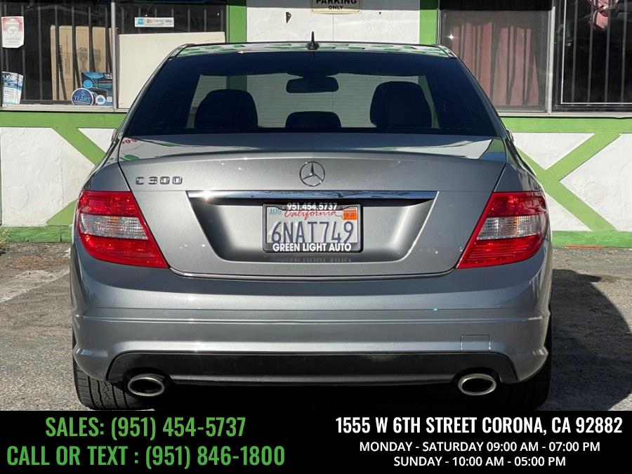 2010 Mercedes-Benz C-Class 4dr Sdn C 300 Luxury RWD, available for sale in Corona, California | Green Light Auto. Corona, California 2010 Mercedes-Benz C-Class 4dr Sdn C 300 Luxury RWD, available for sale in Corona, California | Green Light Auto. Corona, California