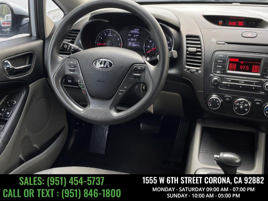 2015 Kia Forte 4dr Sdn Auto LX, available for sale in Corona, California | Green Light Auto. Corona, California 2015 Kia Forte 4dr Sdn Auto LX, available for sale in Corona, California | Green Light Auto. Corona, California