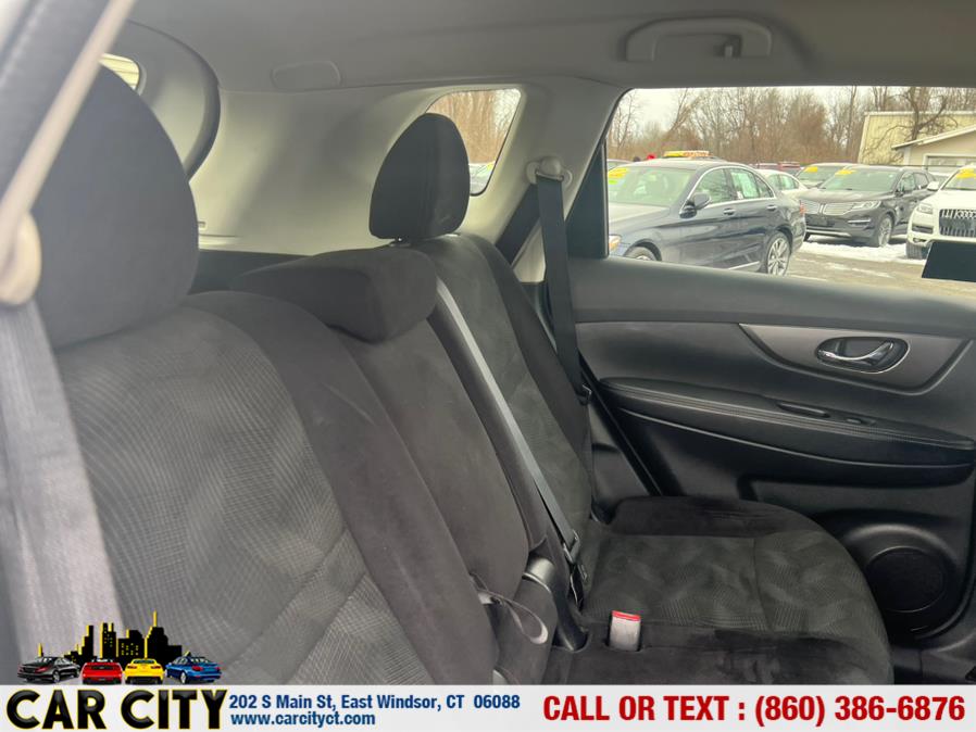2014 Nissan Rogue Sv AWD, available for sale in East Windsor, Connecticut | Car City LLC. East Windsor, Connecticut 2014 Nissan Rogue Sv AWD, available for sale in East Windsor, Connecticut | Car City LLC. East Windsor, Connecticut