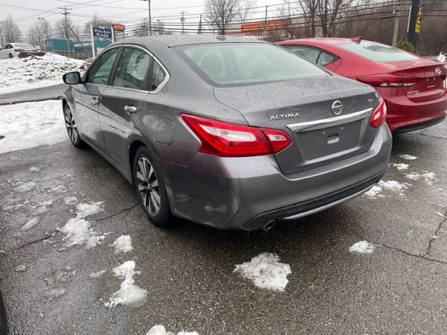 Used 2017 Nissan Altima in New Milford, Connecticut | Andys Auto & Coach Works. New Milford, Connecticut