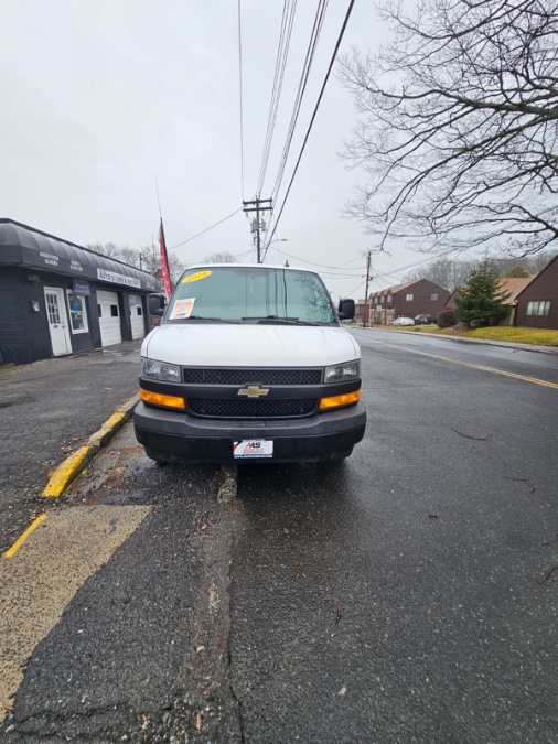 Used 2018 Chevrolet Express in Milford, Connecticut | Adonai Auto Sales LLC. Milford, Connecticut