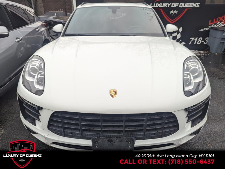 Used 2016 Porsche Macan in Long Island City, New York | Luxury Of Queens. Long Island City, New York