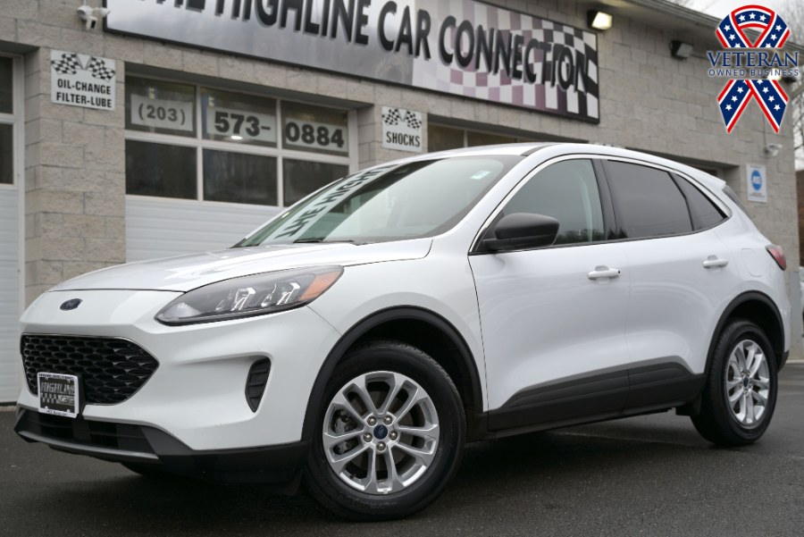 2022 Ford Escape SE AWD, available for sale in Waterbury, Connecticut | Highline Car Connection. Waterbury, Connecticut