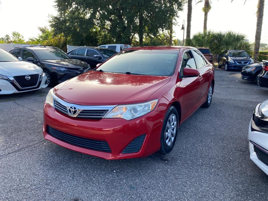 2014 Toyota Camry 4dr Sdn I4 Auto LE (Natl) *Ltd Avail*, available for sale in Kissimmee, Florida | Central florida Auto Trader. Kissimmee, Florida
