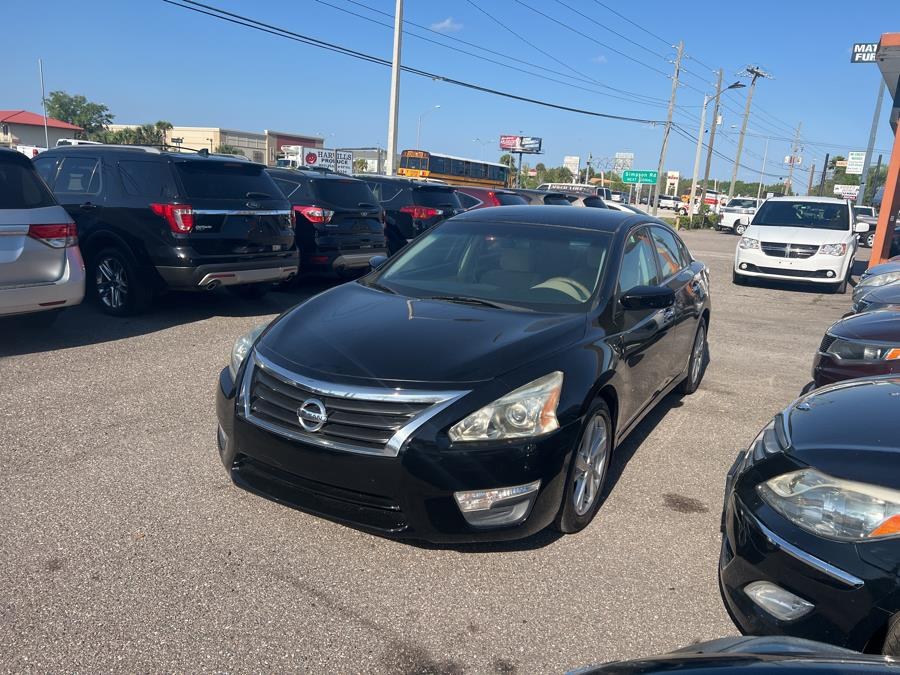 2014 Nissan Altima 4dr Sdn I4 2.5 SV, available for sale in Kissimmee, Florida | Central florida Auto Trader. Kissimmee, Florida