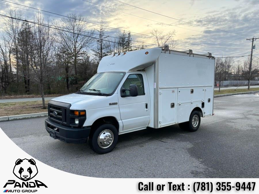 2008 Ford Econoline Commercial Cutaway E-350 Super Duty 158" DRW, available for sale in Abington, Massachusetts | Panda Auto Group. Abington, Massachusetts