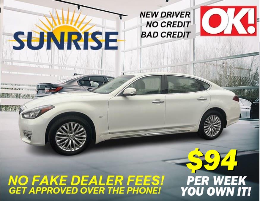 2015 Infiniti Q70L TECH PKG. LOW MILES!!!, available for sale in Rosedale, New York | Sunrise Auto Sales. Rosedale, New York