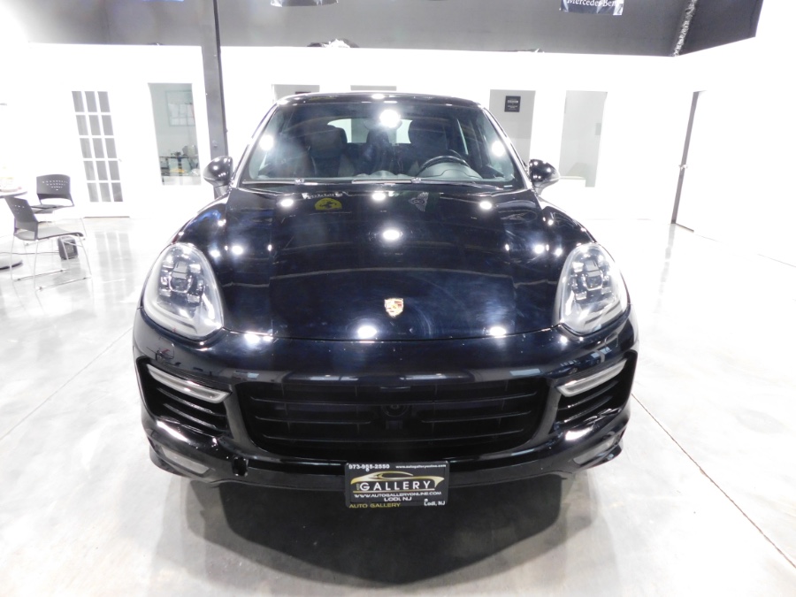 2017 Porsche Cayenne GTS photo 5