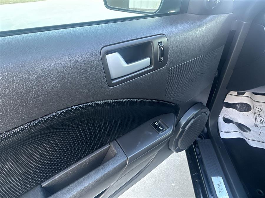 2005 Ford Mustang GT Deluxe, available for sale in Elida, Ohio | Josh's All Under Ten LLC. Elida, Ohio 2005 Ford Mustang GT Deluxe, available for sale in Elida, Ohio | Josh's All Under Ten LLC. Elida, Ohio