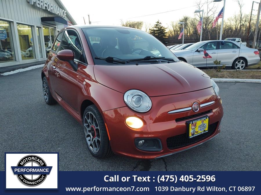 Used 2015 FIAT 500 in Wilton, Connecticut | Performance Motor Cars Of Connecticut LLC. Wilton, Connecticut