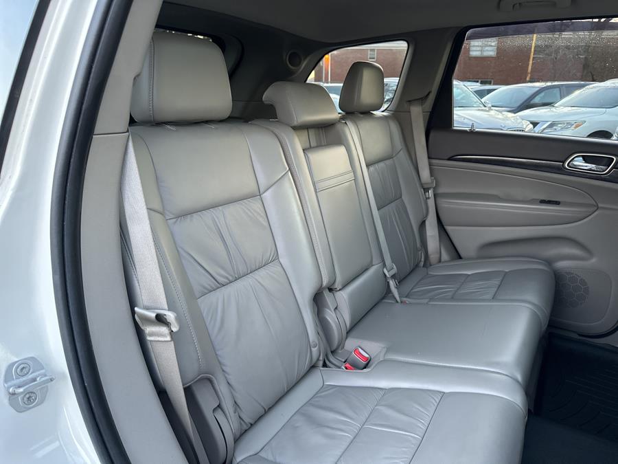 2011 Jeep Grand Cherokee 4WD 4dr Laredo, available for sale in Little Ferry, New Jersey | Victoria Preowned Autos Inc. Little Ferry, New Jersey 2011 Jeep Grand Cherokee 4WD 4dr Laredo, available for sale in Little Ferry, New Jersey | Victoria Preowned Autos Inc. Little Ferry, New Jersey