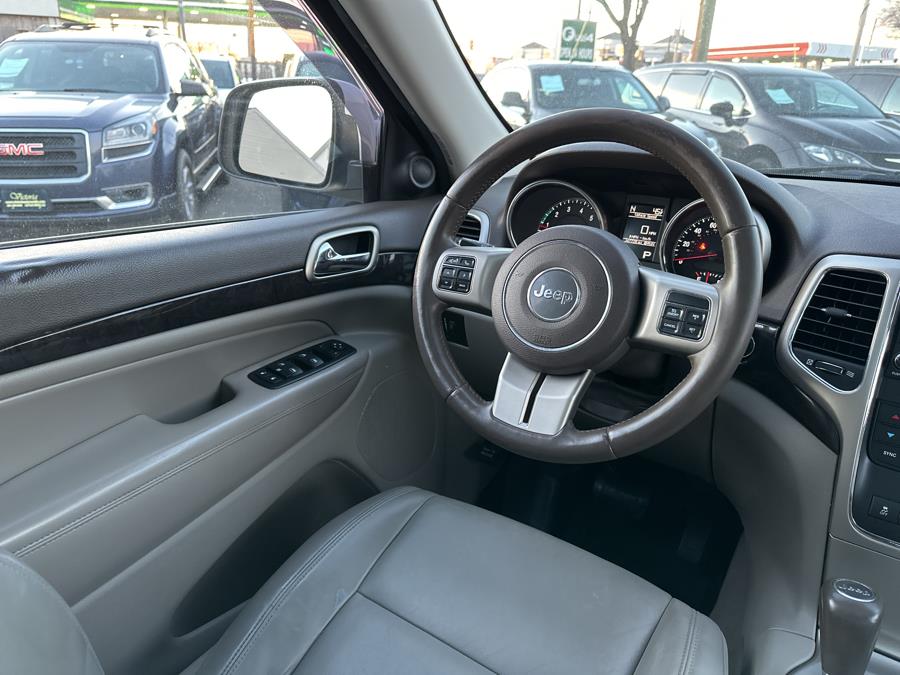 2011 Jeep Grand Cherokee 4WD 4dr Laredo, available for sale in Little Ferry, New Jersey | Victoria Preowned Autos Inc. Little Ferry, New Jersey 2011 Jeep Grand Cherokee 4WD 4dr Laredo, available for sale in Little Ferry, New Jersey | Victoria Preowned Autos Inc. Little Ferry, New Jersey