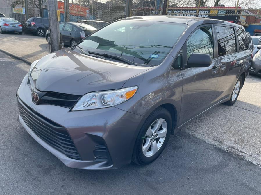 Used 2019 Toyota Sienna in BROOKLYN, New York | Deals on Wheels International Auto. BROOKLYN, New York