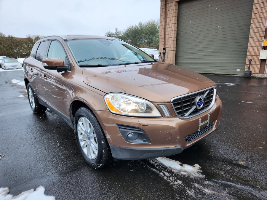 2010 Volvo XC60 AWD 4dr 3.0T w/Moonroof, available for sale in Bristol, Connecticut | Dealmax Motors LLC. Bristol, Connecticut
