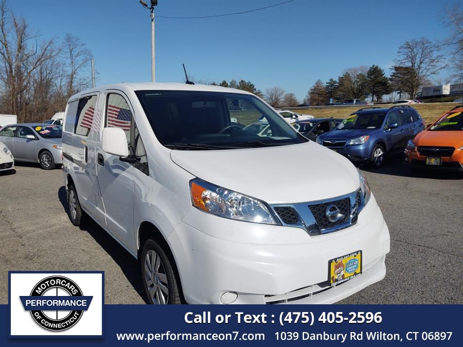 Used 2019 Nissan NV200 Compact Cargo in Wilton, Connecticut | Performance Motor Cars Of Connecticut LLC. Wilton, Connecticut