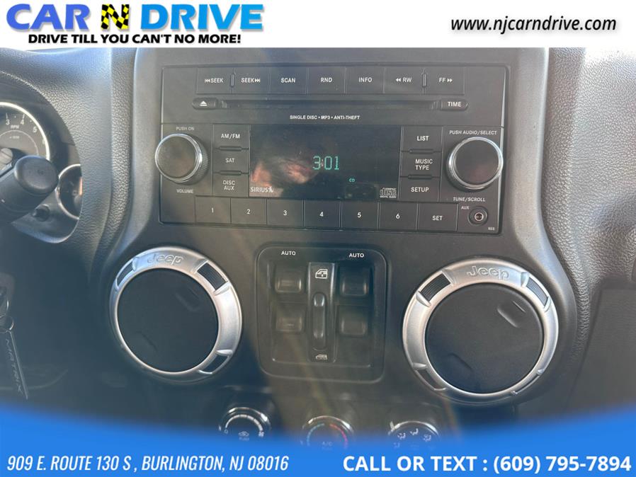 2015 Jeep Wrangler Unlimited Rubicon 4WD, available for sale in Burlington, New Jersey | Car N Drive. Burlington, New Jersey 2015 Jeep Wrangler Unlimited Rubicon 4WD, available for sale in Burlington, New Jersey | Car N Drive. Burlington, New Jersey