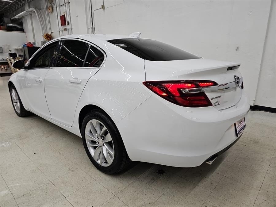 2016 Buick Regal Base photo 3