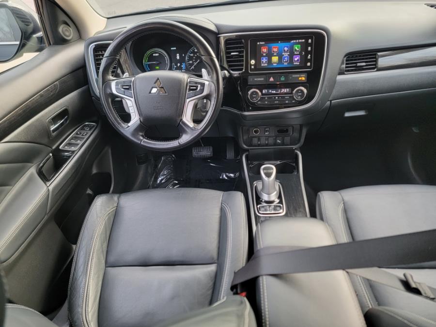 2018 Mitsubishi Outlander PHEV Hybrid, available for sale in Philadelphia, Pennsylvania | Eugen's Auto Sales & Repairs. Philadelphia, Pennsylvania 2018 Mitsubishi Outlander PHEV Hybrid, available for sale in Philadelphia, Pennsylvania | Eugen's Auto Sales & Repairs. Philadelphia, Pennsylvania