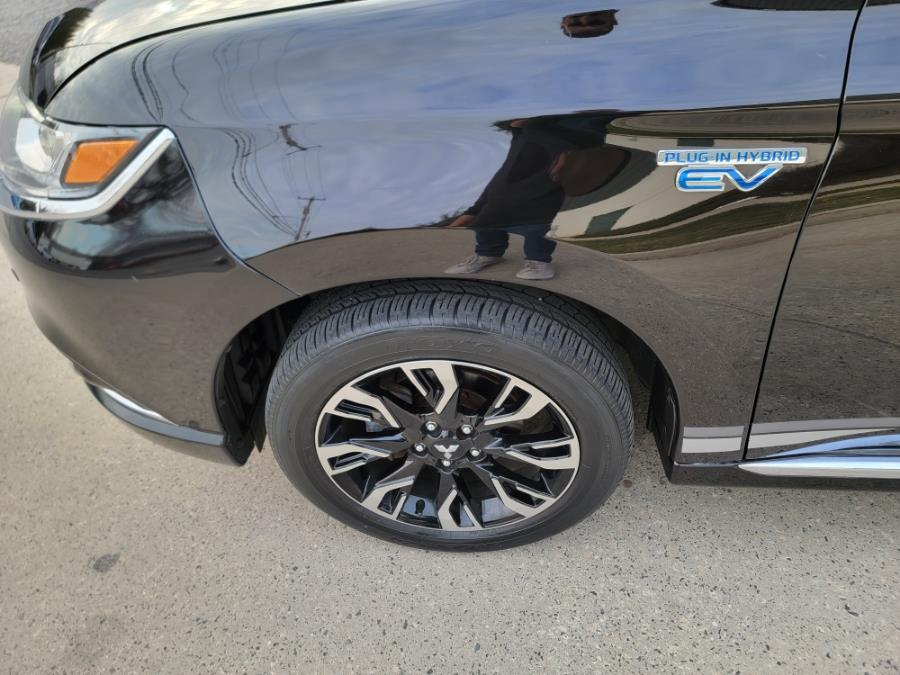 2018 Mitsubishi Outlander PHEV Hybrid, available for sale in Philadelphia, Pennsylvania | Eugen's Auto Sales & Repairs. Philadelphia, Pennsylvania 2018 Mitsubishi Outlander PHEV Hybrid, available for sale in Philadelphia, Pennsylvania | Eugen's Auto Sales & Repairs. Philadelphia, Pennsylvania