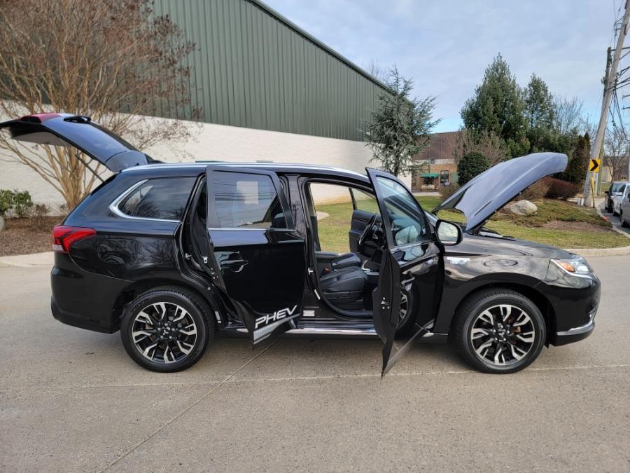 2018 Mitsubishi Outlander PHEV Hybrid, available for sale in Philadelphia, Pennsylvania | Eugen's Auto Sales & Repairs. Philadelphia, Pennsylvania 2018 Mitsubishi Outlander PHEV Hybrid, available for sale in Philadelphia, Pennsylvania | Eugen's Auto Sales & Repairs. Philadelphia, Pennsylvania