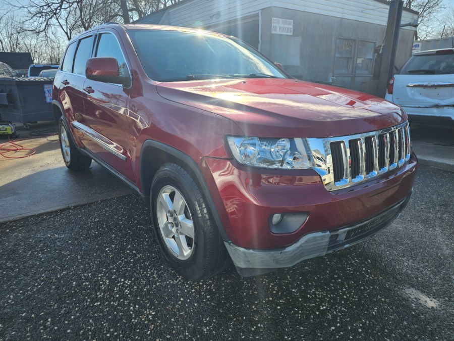 2011 Jeep Grand Cherokee 4WD 4dr Laredo, available for sale in Patchogue, New York | Romaxx Truxx. Patchogue, New York 2011 Jeep Grand Cherokee 4WD 4dr Laredo, available for sale in Patchogue, New York | Romaxx Truxx. Patchogue, New York