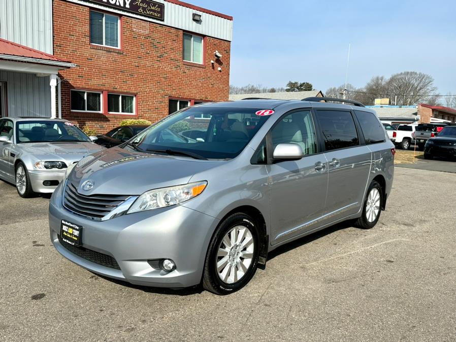 2016 Toyota Sienna 5dr 7-Pass Van XLE AWD (Natl), available for sale in South Windsor, Connecticut | Mike And Tony Auto Sales, Inc. South Windsor, Connecticut