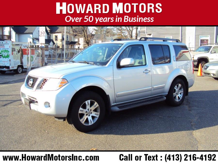 2011 Nissan Pathfinder 4WD 4dr V6 Silver, available for sale in Springfield, Massachusetts | Howard Motors. Springfield, Massachusetts