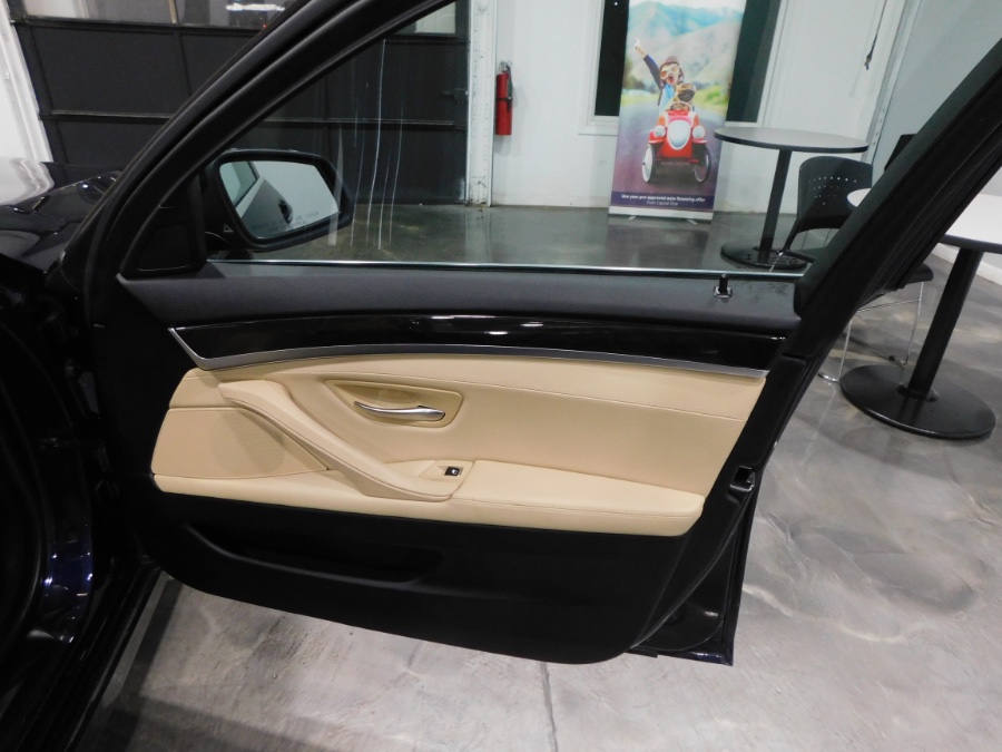 2016 BMW 5 Series 4dr Sdn 535i xDrive AWD, available for sale in Lodi, New Jersey | Soliman Motors. Lodi, New Jersey 2016 BMW 5 Series 4dr Sdn 535i xDrive AWD, available for sale in Lodi, New Jersey | Soliman Motors. Lodi, New Jersey