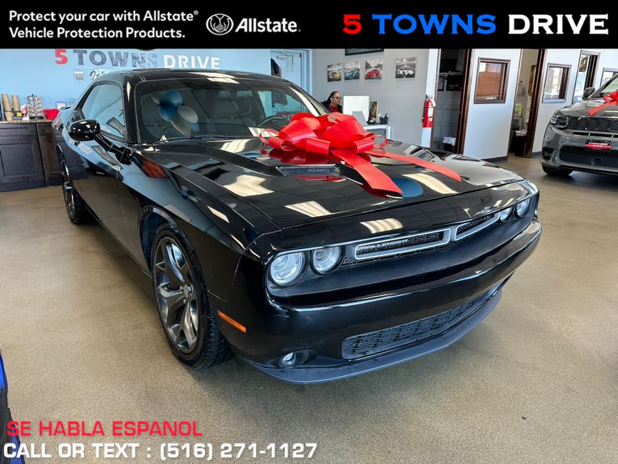 2015 Dodge Challenger 2dr Cpe R/T, available for sale in Inwood, New York | 5 Towns Drive. Inwood, New York