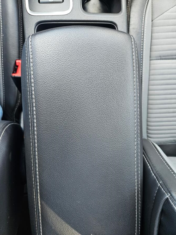 2017 Ford Escape SE 4WD, available for sale in New Britain, Connecticut | Supreme Automotive. New Britain, Connecticut 2017 Ford Escape SE 4WD, available for sale in New Britain, Connecticut | Supreme Automotive. New Britain, Connecticut