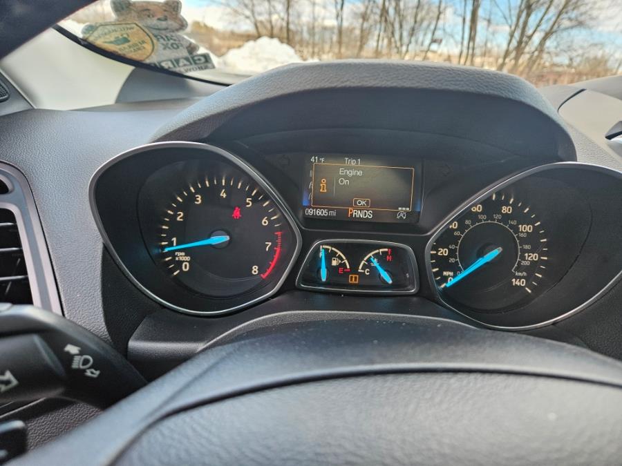 2017 Ford Escape SE 4WD, available for sale in New Britain, Connecticut | Supreme Automotive. New Britain, Connecticut 2017 Ford Escape SE 4WD, available for sale in New Britain, Connecticut | Supreme Automotive. New Britain, Connecticut