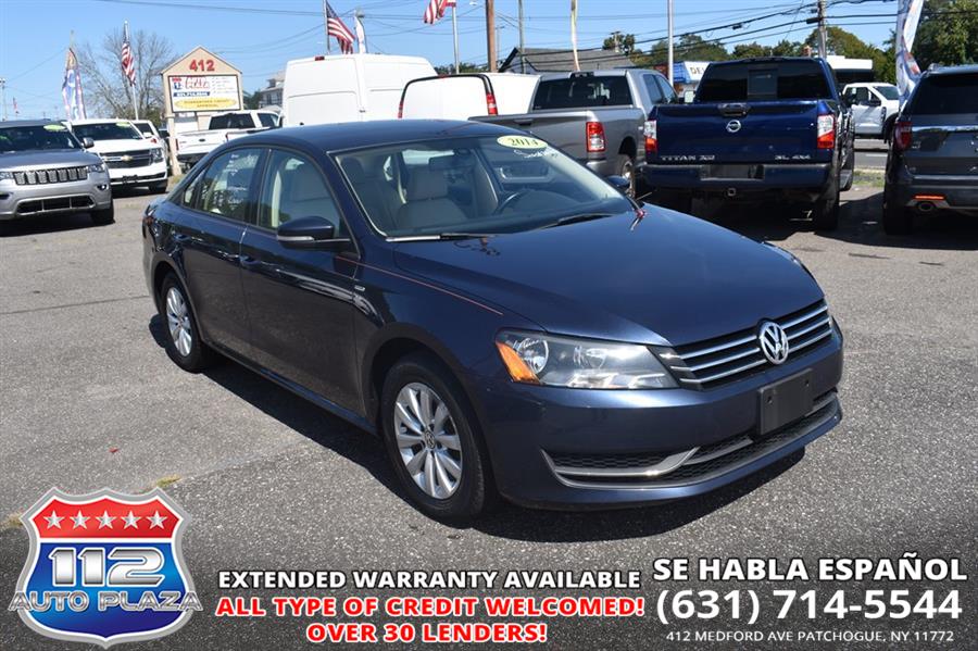 Used 2014 Volkswagen Passat in Patchogue, New York | 112 Auto Plaza. Patchogue, New York
