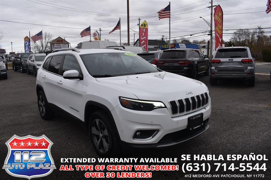 Used 2019 Jeep Cherokee in Patchogue, New York | 112 Auto Plaza. Patchogue, New York