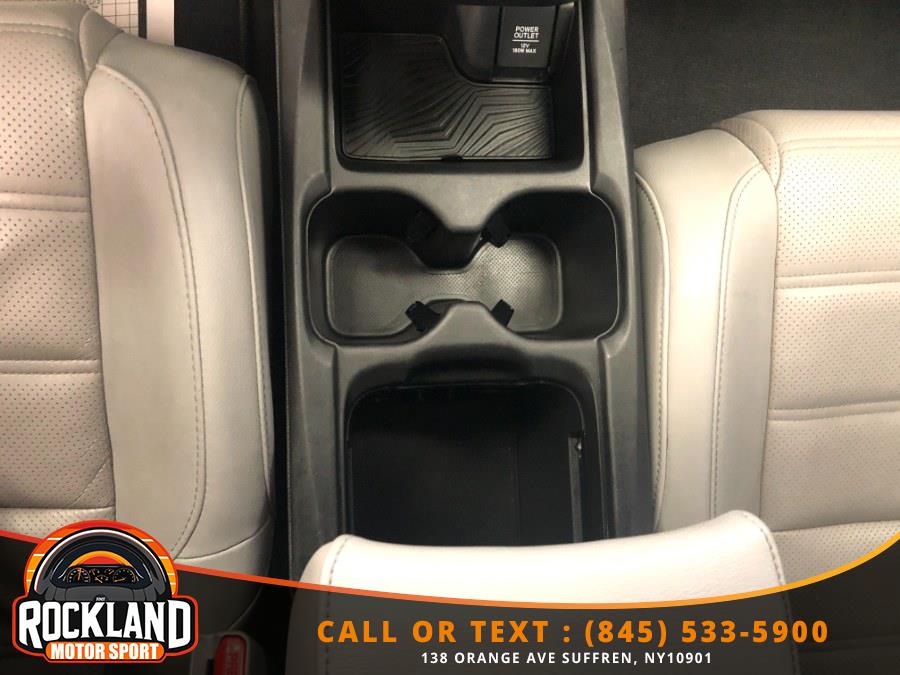 2017 Honda CR-V EX-L AWD w/Navi, available for sale in Suffern, New York | Rockland Motor Sport. Suffern, New York 2017 Honda CR-V EX-L AWD w/Navi, available for sale in Suffern, New York | Rockland Motor Sport. Suffern, New York