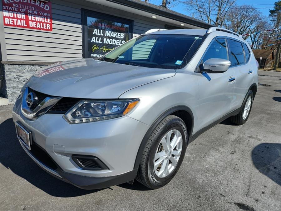 2015 Nissan Rogue AWD 4dr SV, available for sale in Islip, New York | L.I. Auto Gallery. Islip, New York