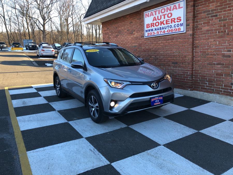 2016 Toyota RAV4 AWD 4dr XLE, available for sale in Waterbury, Connecticut | National Auto Brokers, Inc.. Waterbury, Connecticut