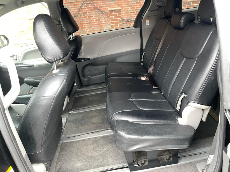 2020 Toyota Sienna L FWD 7-Passenger (Natl), available for sale in BROOKLYN, New York | Deals on Wheels International Auto. BROOKLYN, New York 2020 Toyota Sienna L FWD 7-Passenger (Natl), available for sale in BROOKLYN, New York | Deals on Wheels International Auto. BROOKLYN, New York