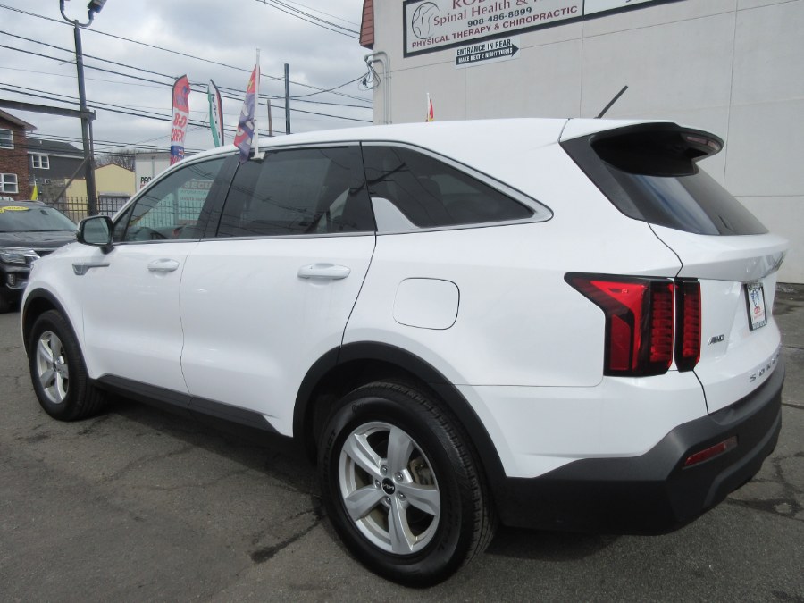 2022 Kia Sorento LX AWD, available for sale in Linden, New Jersey | Route 27 Auto Mall. Linden, New Jersey 2022 Kia Sorento LX AWD, available for sale in Linden, New Jersey | Route 27 Auto Mall. Linden, New Jersey