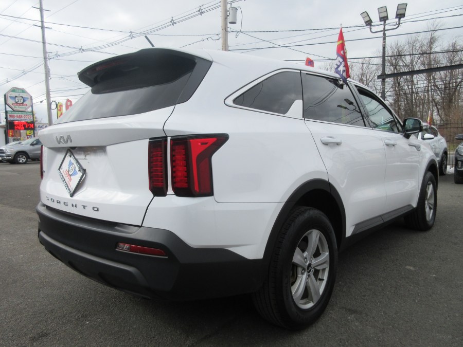 2022 Kia Sorento LX AWD, available for sale in Linden, New Jersey | Route 27 Auto Mall. Linden, New Jersey 2022 Kia Sorento LX AWD, available for sale in Linden, New Jersey | Route 27 Auto Mall. Linden, New Jersey