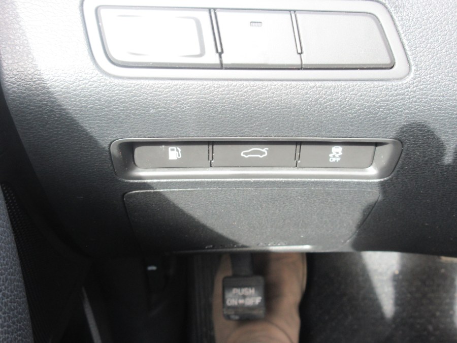 2019 Hyundai Sonata SE 2.4L, available for sale in Linden, New Jersey | Route 27 Auto Mall. Linden, New Jersey 2019 Hyundai Sonata SE 2.4L, available for sale in Linden, New Jersey | Route 27 Auto Mall. Linden, New Jersey