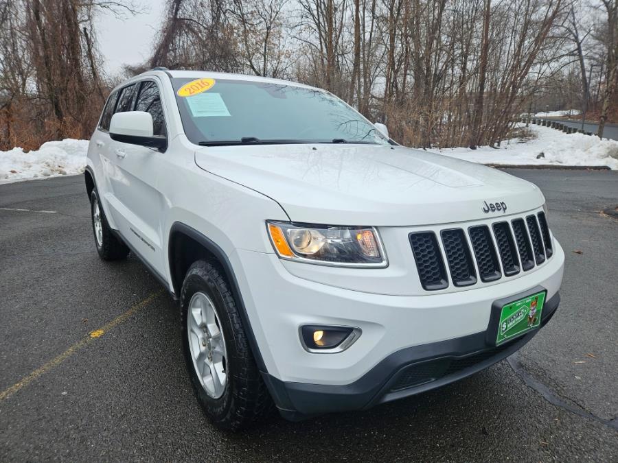 Used 2016 Jeep Grand Cherokee in New Britain, Connecticut | Supreme Automotive. New Britain, Connecticut