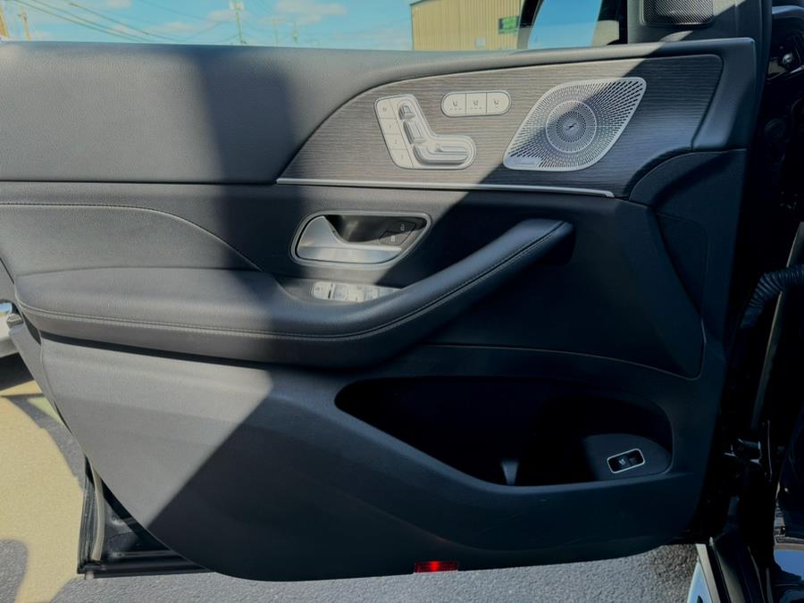 2023 Mercedes-benz Gls 450 4MATIC, available for sale in NEW BRITAIN, Connecticut | Prestige Auto Superstore. NEW BRITAIN, Connecticut 2023 Mercedes-benz Gls 450 4MATIC, available for sale in NEW BRITAIN, Connecticut | Prestige Auto Superstore. NEW BRITAIN, Connecticut